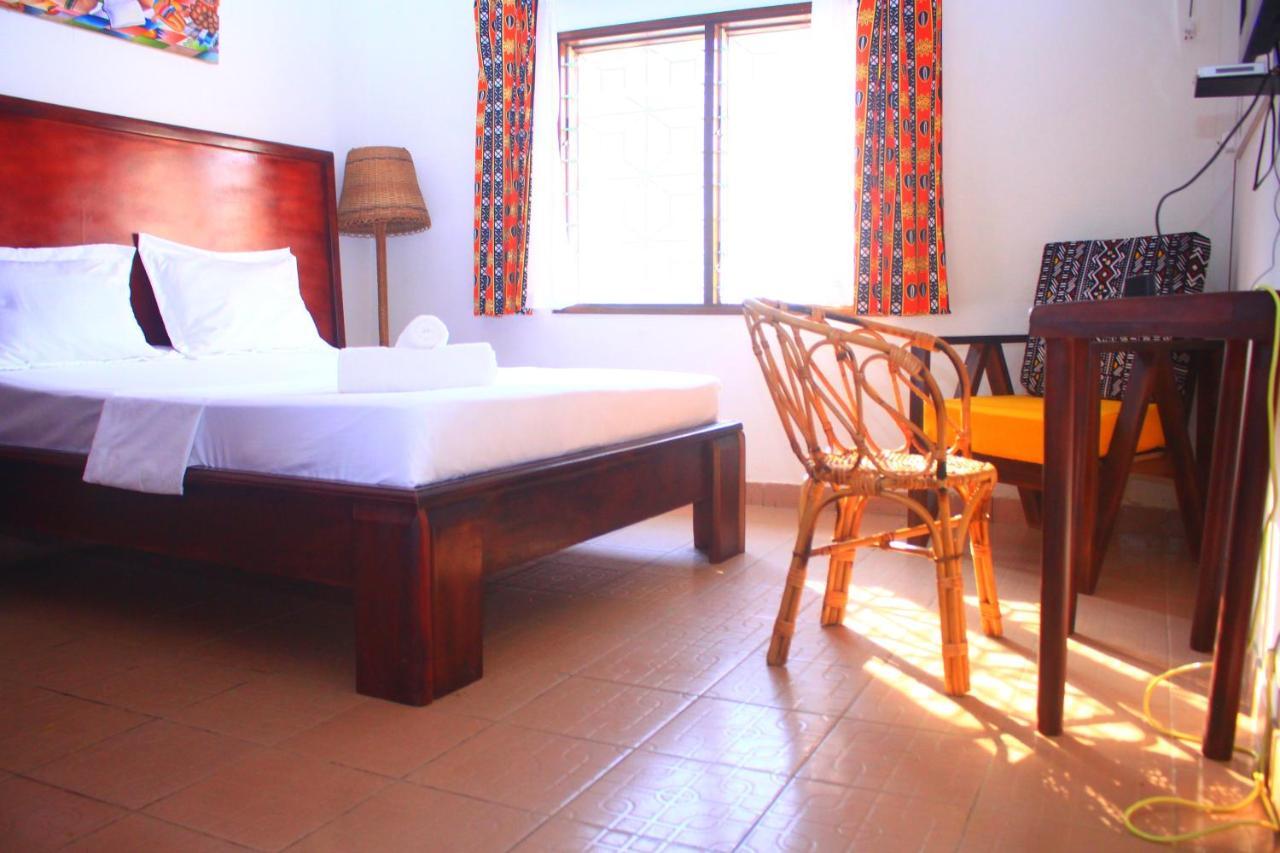 Fiiaa Hotel Yaounde Ngoại thất bức ảnh