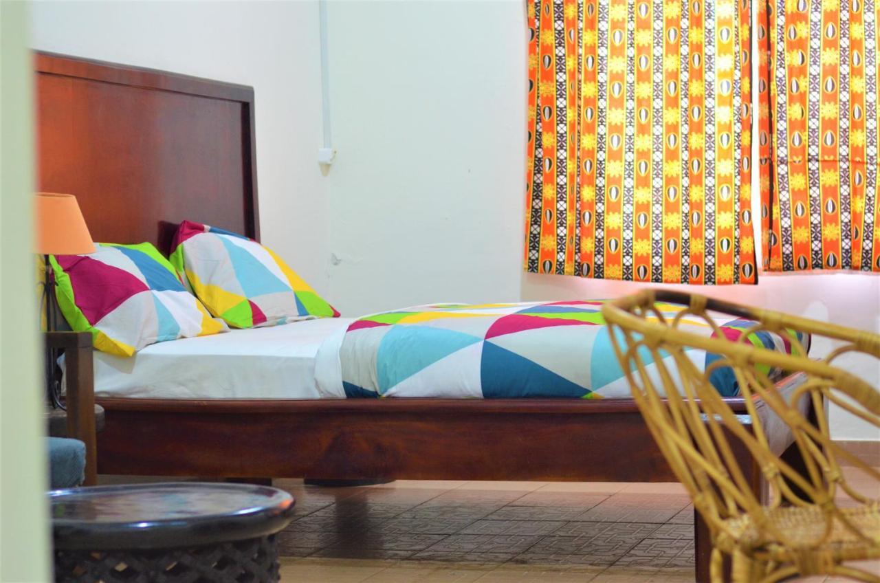 Fiiaa Hotel Yaounde Ngoại thất bức ảnh