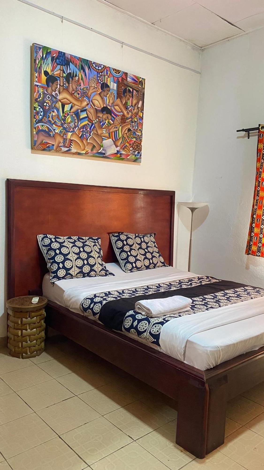 Fiiaa Hotel Yaounde Ngoại thất bức ảnh